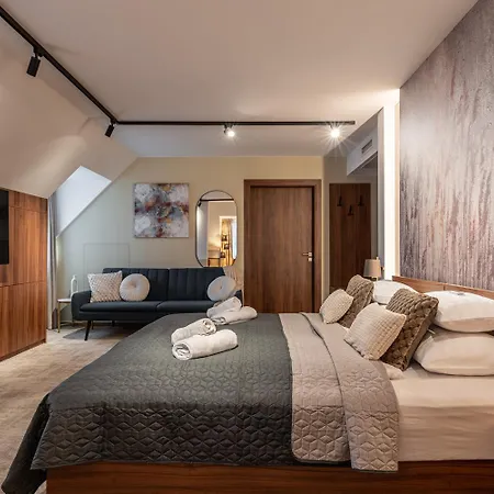 Dolce Art Hotel